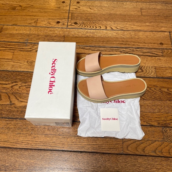 SeeByChloe Slides - Picture 1 of 6